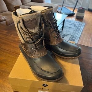 Sperry Duck Boots - Mens Size 8.5